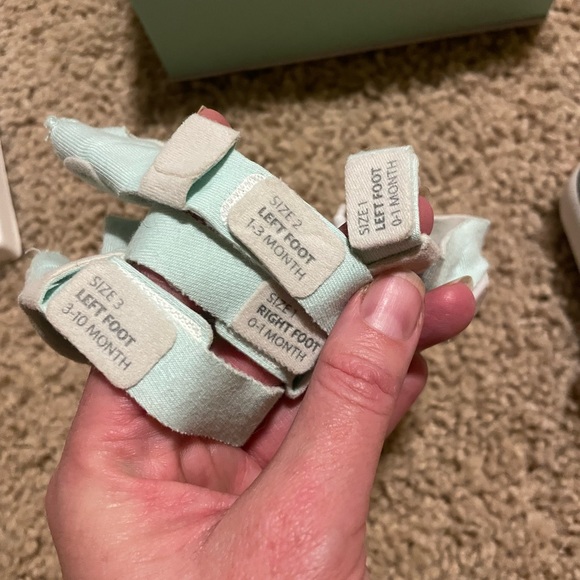 Owlet sock and monitor - Picture 2 of 2